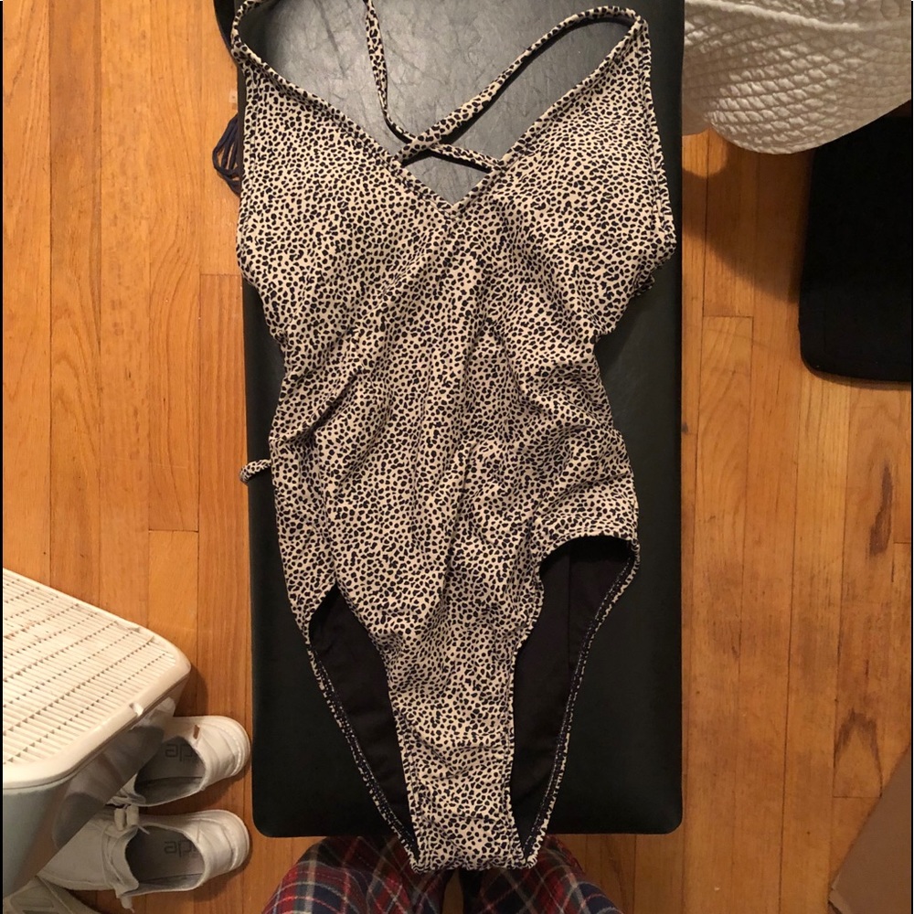 One piece Bathing suit